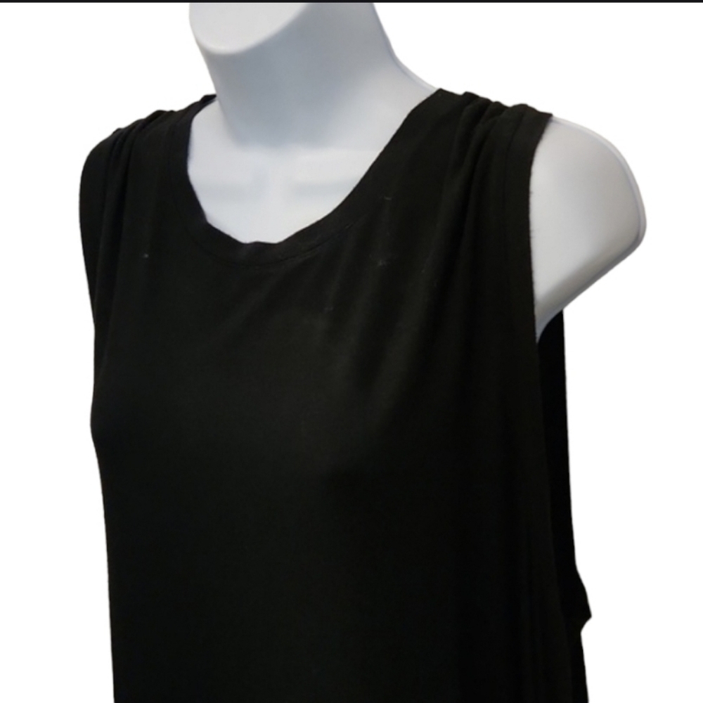 Daily Ritual Sleeveless Scoop Neck Top - Picture 2 of 5